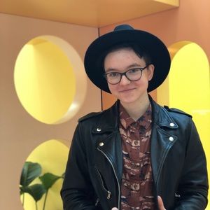 Meet your Posher, Anna